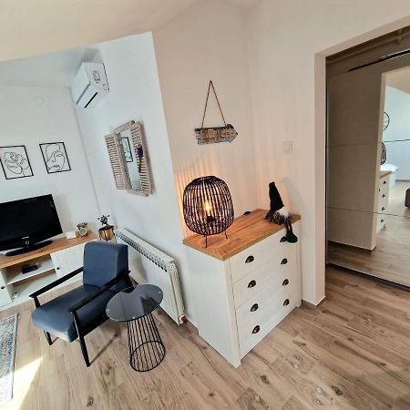 Studio Apartman Varadero Б'єловар Екстер'єр фото