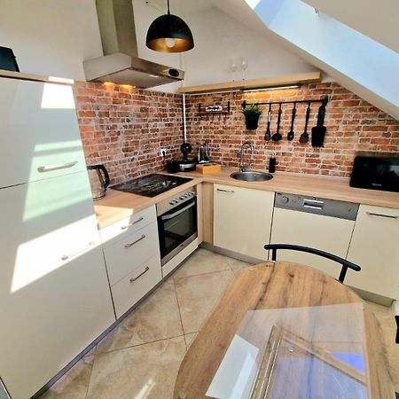 Studio Apartman Varadero Б'єловар Екстер'єр фото